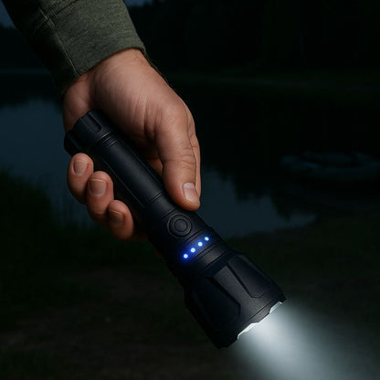 Linterna Táctica BLACKSTORM PRO® –  Recargable, Resistente al Agua IPX6, 6-8h de Autonomía